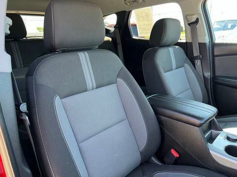 Used 2024 Chevrolet Blazer LT w/ Convenience Package FWD image 14