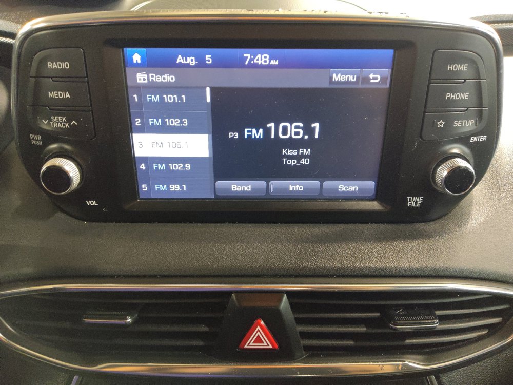 Used 2019 Hyundai Santa Fe SE AWD/4WD image 25