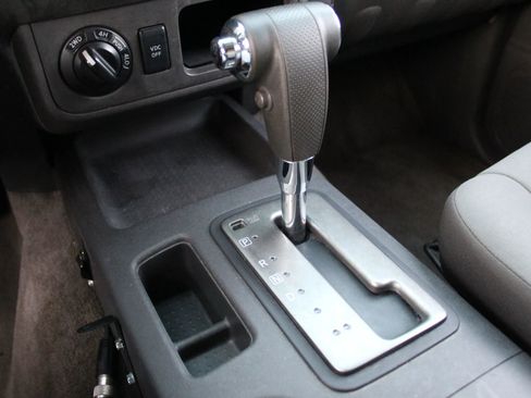 Used 2011 Nissan Xterra S w/ 4X4 Value Package image 11