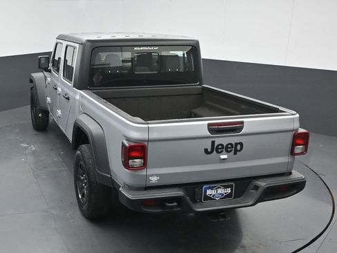 Used 2023 Jeep Gladiator Sport w/ Trailer Tow Package image 13