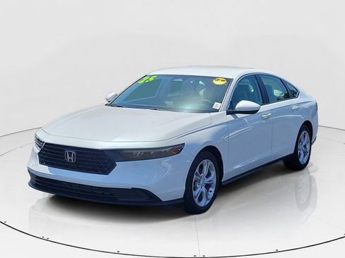 Used 2025 Honda Accord LX image 28