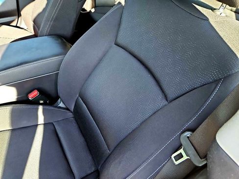 Used 2016 Subaru Legacy 2.5i Premium image 20