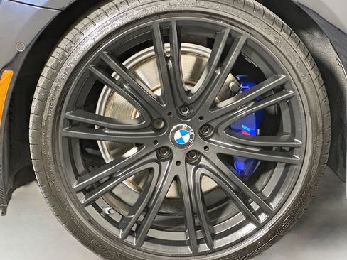 Used 2018 BMW 540i RWD image 11