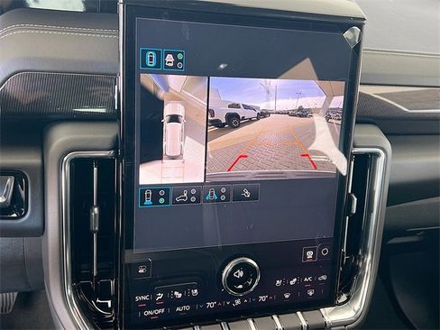 New 2026 GMC Yukon Elevation w/ Elevation Premium Package image 9