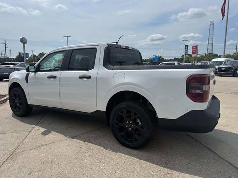 New 2025 Ford Maverick XLT w/ Black Appearance Package image 4