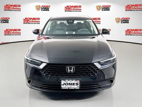 Used 2024 Honda Accord EX image 11