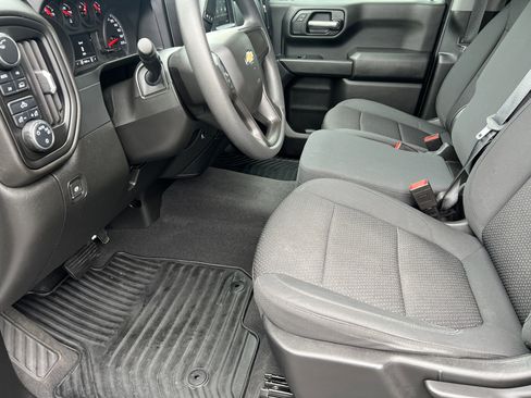 Used 2020 Chevrolet Silverado 1500 Custom w/ Custom 2.7L Value Package image 15