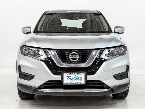 Used 2020 Nissan Rogue S FWD image 4