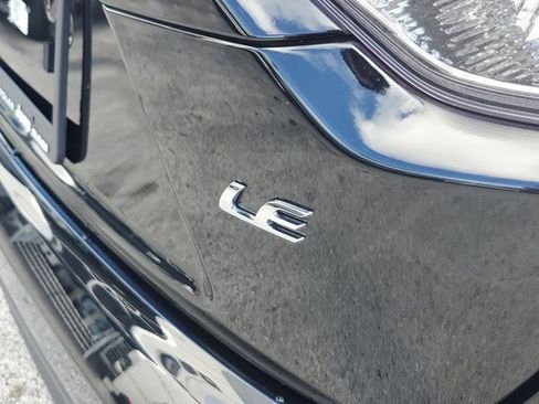 Used 2025 Toyota Corolla LE FWD image 10