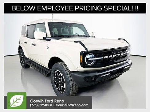 New 2026 Ford Bronco Outer Banks AWD/4WD image 1