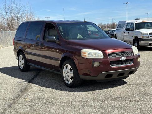 Used 2007 Chevrolet Uplander LS w/ Climate Package image 6