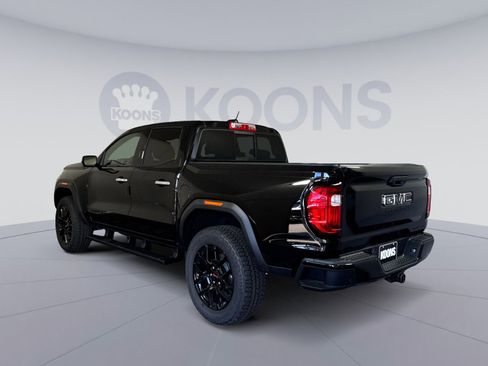 New 2026 GMC Canyon Denali w/ LPO, Denali Black Edition AWD/4WD image 4