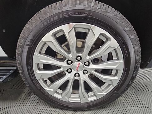 Certified 2023 GMC Yukon XL Denali w/ Denali Reserve Package RWD image 49