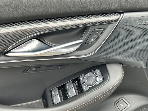 New 2026 Cadillac CT5 Sport w/ Technology Package image 17