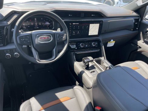 New 2026 GMC Sierra 1500 AT4 w/ AT4 Premium Package AWD/4WD image 9