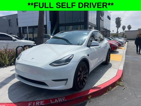 Used 2022 Tesla Model Y Performance AWD/4WD image 1