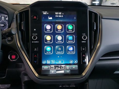 Used 2025 Subaru Crosstrek 2.5i Limited w/ Crosstrek Mirror Package image 25