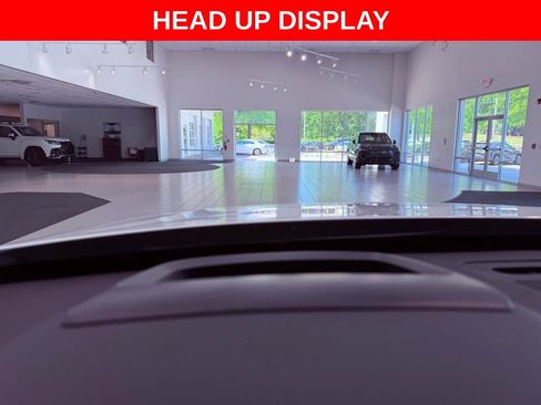 Used 2024 Volvo XC90 T8 Ultimate w/ Lounge Package image 9