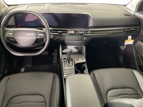 New 2026 Kia Sportage SX image 36