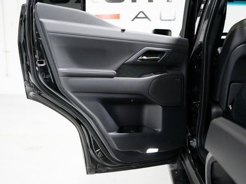 Used 2024 Lexus GX 550 image 38