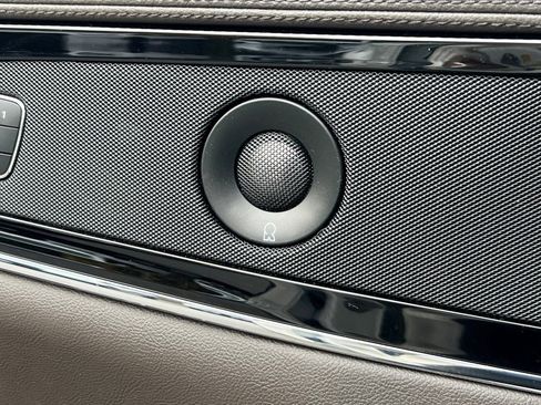 Used 2023 Lincoln Nautilus Reserve w/ Equipment Group 201A image 26