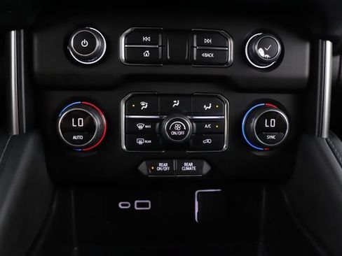 Used 2021 Chevrolet Tahoe LS AWD/4WD image 23