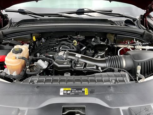 Used 2021 Jeep Grand Cherokee L Limited RWD image 28