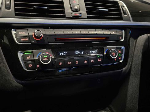 Used 2017 BMW M3 image 26