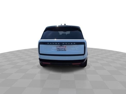 Used 2023 Land Rover Range Rover Long Wheelbase SE AWD/4WD image 12