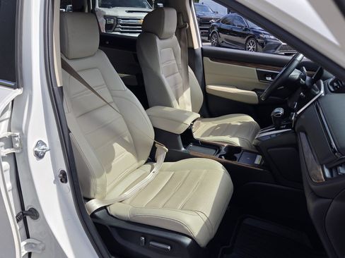 Used 2022 Honda CR-V Touring image 23