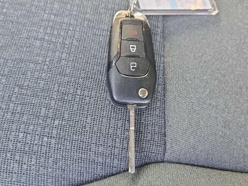 Used 2025 Ford F150 XLT w/ Equipment Group 301A Standard image 32