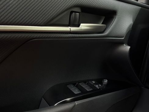 New 2026 Toyota Camry SE FWD image 19