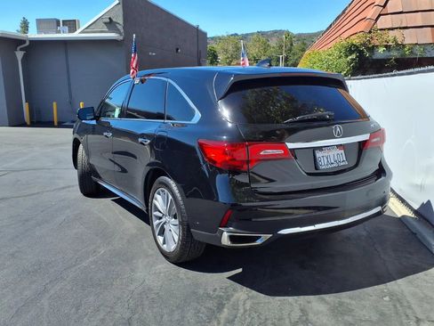 Used 2017 Acura MDX w/ Technology Package FWD image 5