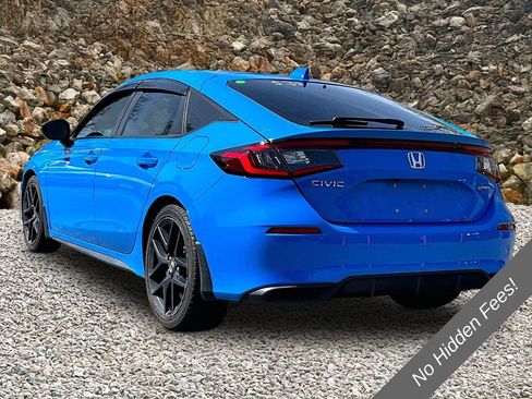 Used 2023 Honda Civic Sport image 10