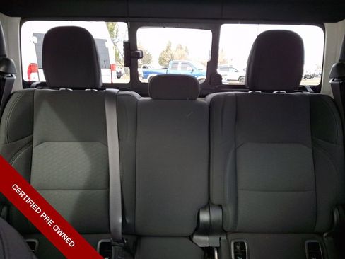 Used 2022 Jeep Gladiator Sport image 19