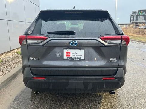 Certified 2021 Toyota RAV4 XLE w/ Convenience Package AWD/4WD image 37