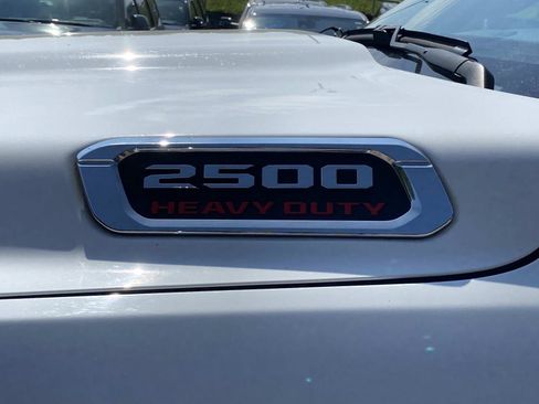 Used 2019 RAM 2500 Big Horn AWD/4WD image 14