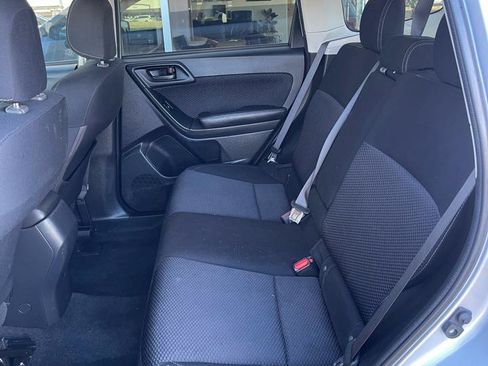 Used 2018 Subaru Forester 2.5i Premium AWD/4WD image 12