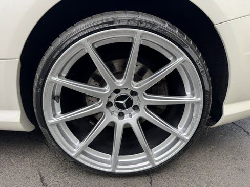 Used 2014 Mercedes-Benz SL 550 w/ Sport Wheel Package image 40