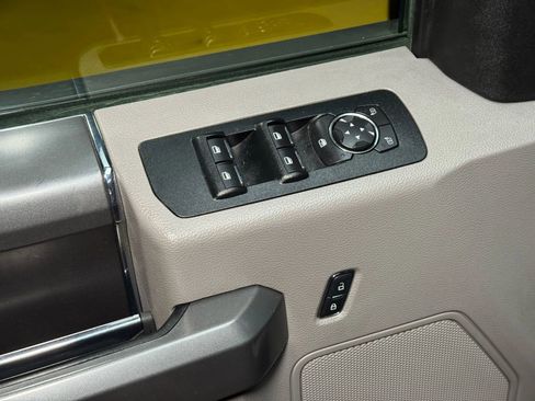 Used 2017 Ford F150 XLT w/ Equipment Group 302A Luxury image 31