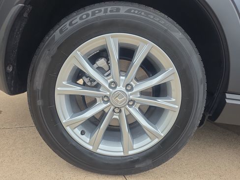 Used 2024 Honda CR-V EX image 9