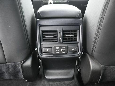 Used 2026 Subaru Outback Limited w/ Premium/Limited Package 2 AWD/4WD image 23