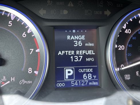 Used 2016 Toyota Highlander LE AWD/4WD image 15
