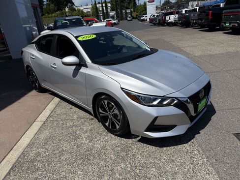 Used 2020 Nissan Sentra SV FWD image 8