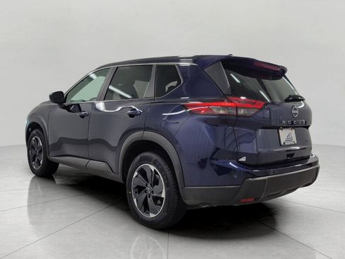 Used 2025 Nissan Rogue SV image 21