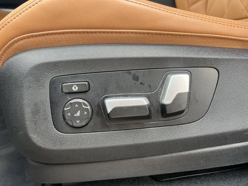 Used 2025 BMW X5 xDrive40i AWD/4WD image 38