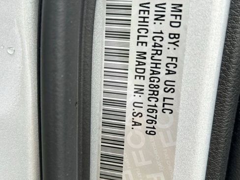 Certified 2024 Jeep Grand Cherokee Laredo X w/ Trailer Tow Package image 58