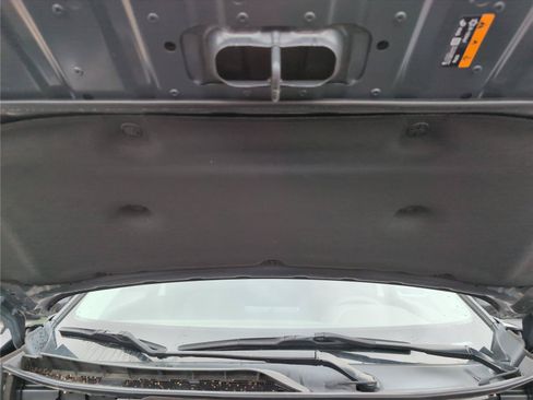 Used 2023 Nissan Rogue SV FWD image 15