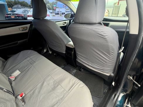 Used 2018 Toyota Corolla LE w/ Carpet Mat Package (TMS) FWD image 18