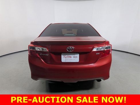 Used 2014 Toyota Camry L image 6